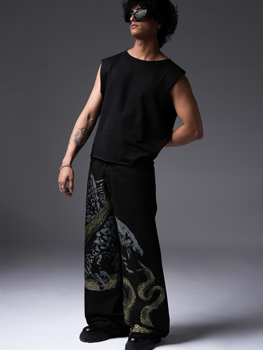 Rise and Conquer Black Denims